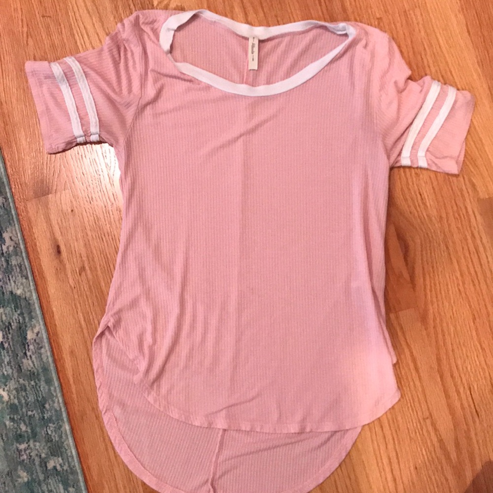 Atticute pink top